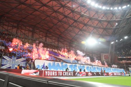 19-OM-LENS 24.jpg